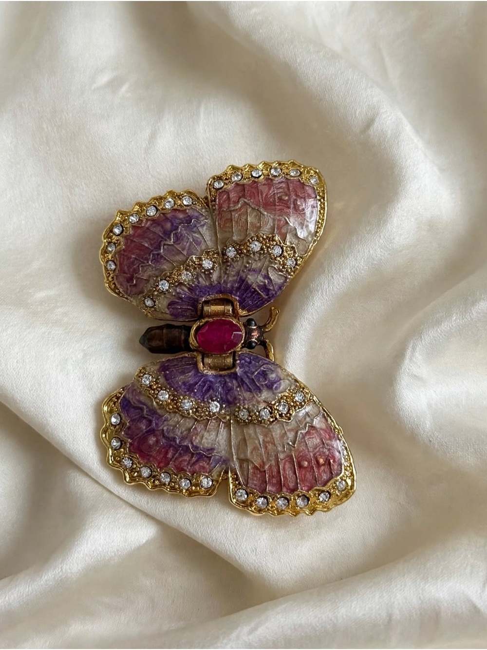 Gold-Tone Purple-Pink Butterfly jewelry or medicine box with Rhinestones